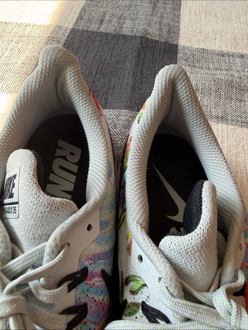 Nike Women’s Running Shoes - White with Multicolor Floral - Picture 4 of 6